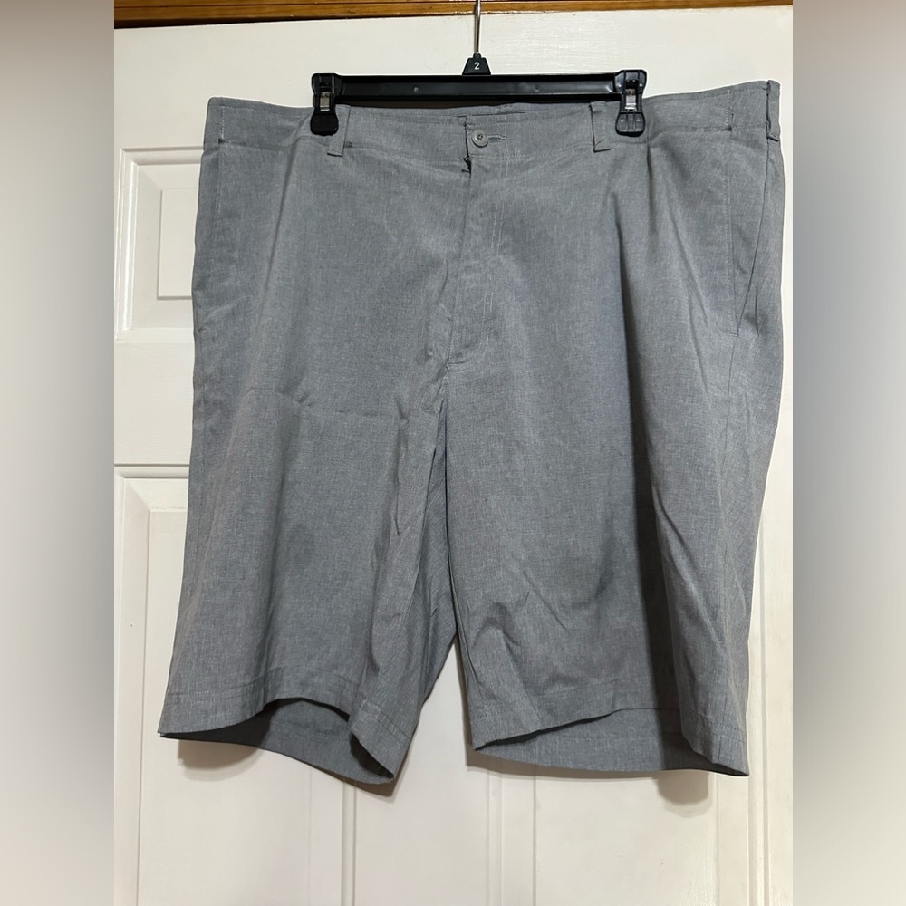 Ben Hogan Performance Men's Active Flex Golf Shorts Gray Size 42, UPF‎ 50